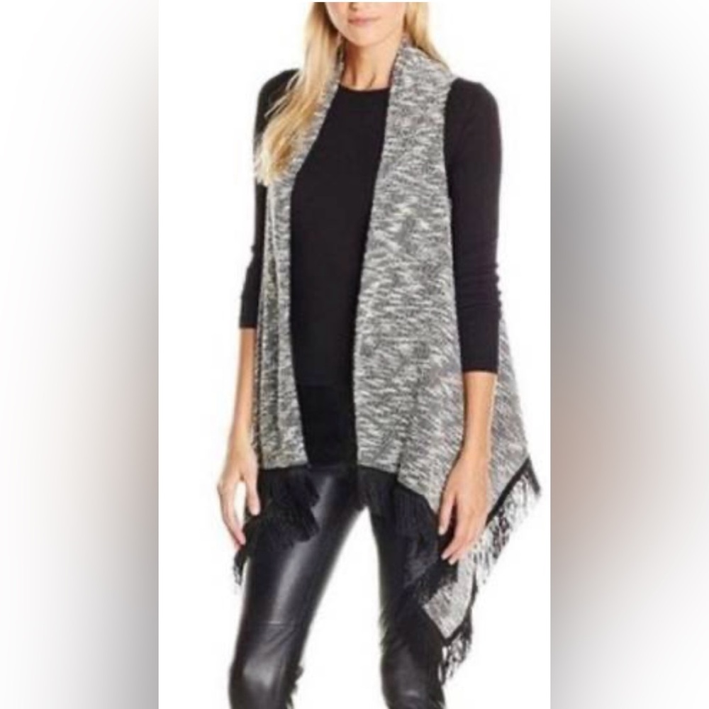 Jessica Simpson Medium Open Vest With Fringe